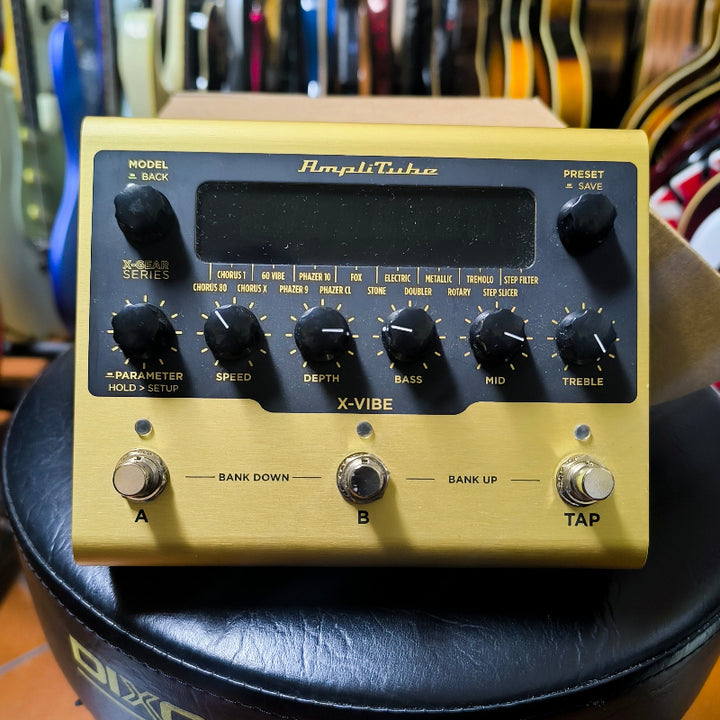 IK MULTIMEDIA AmpliTube X-Vibe Multi-Effects Modulation Pedal [Usato ...
